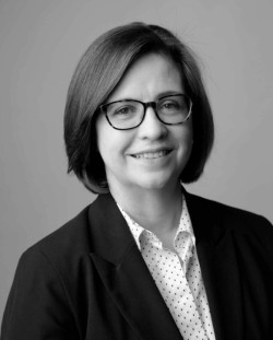  Arlene Pienaar of VanderSpuy Cape Town Law Firm