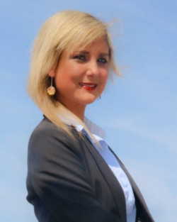  Lindi Craucamp of Craucamp Attorneys Law Firm