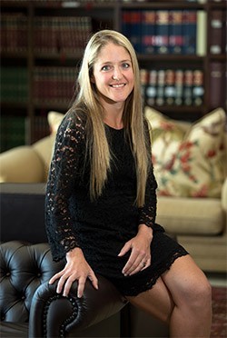  Verlie Oosthuizen   of Shepstone & Wylie Law Firm